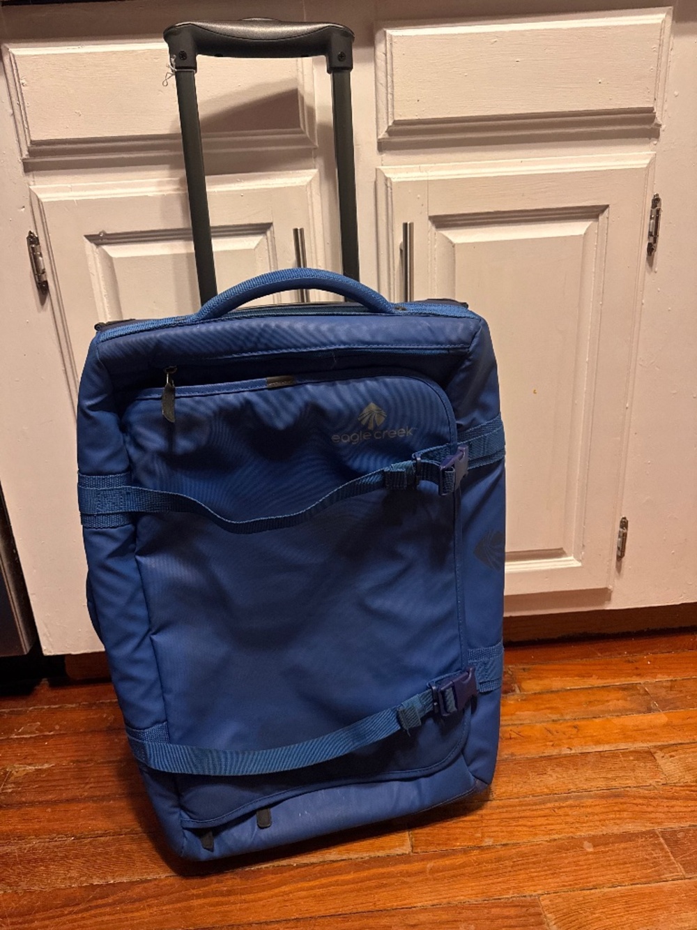 EAGLE CREEK 49L No Matter What Flatbed Duffel Bag 22”  this carry-on sized wheel